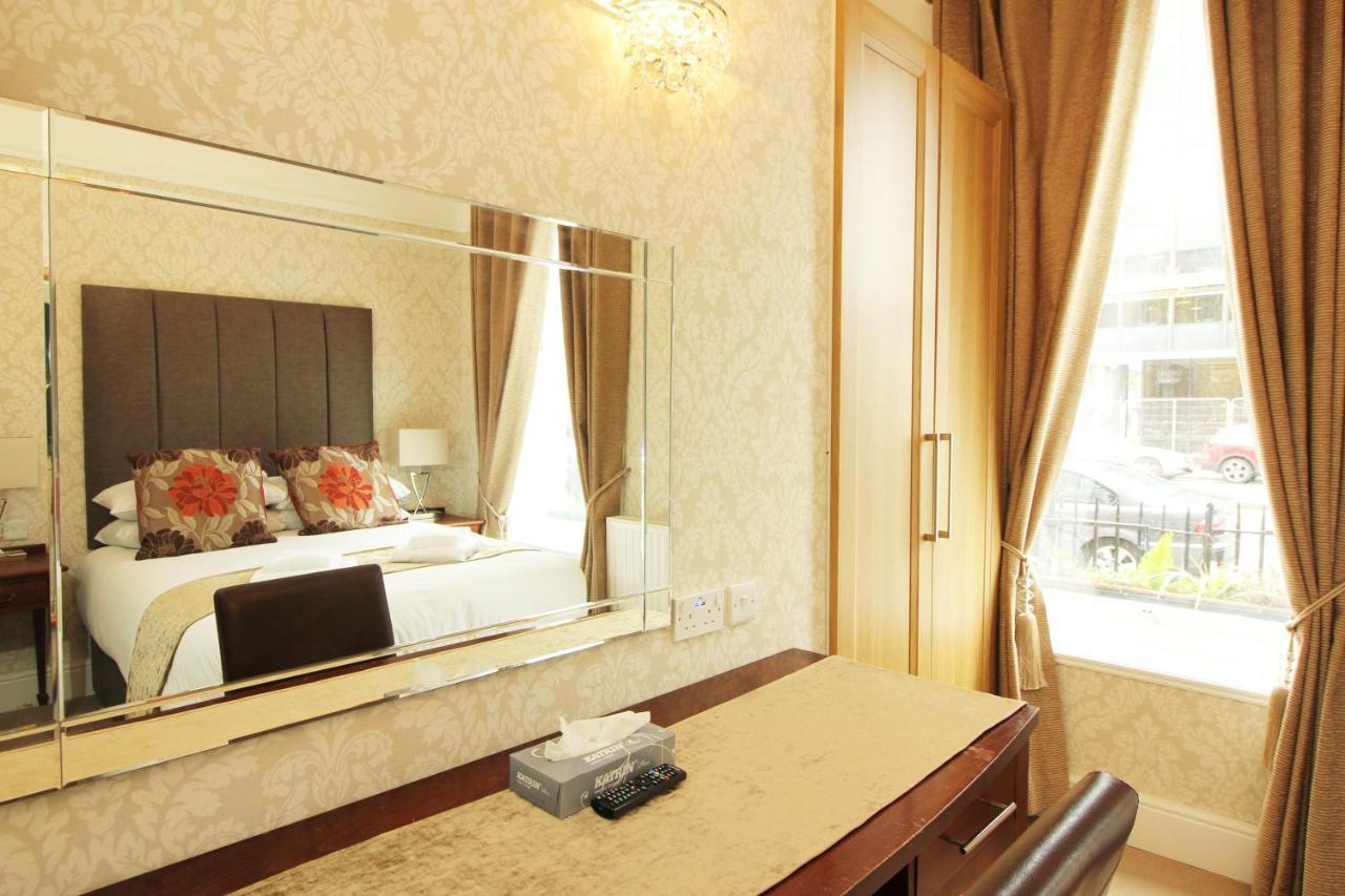 Latchfords Townhouse Hotel - Dublin — Photos 3